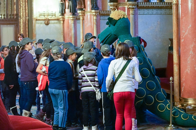 2. Parlament