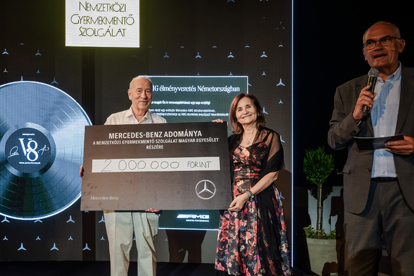 Mercedes-Benz